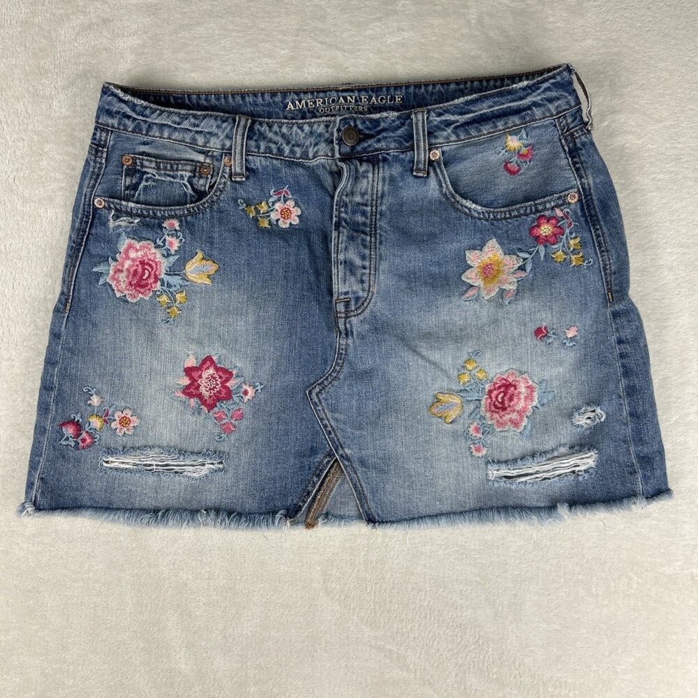 American Eagle Outfitters Denim Skirt Women 14 Distressed Embroidered Flowers